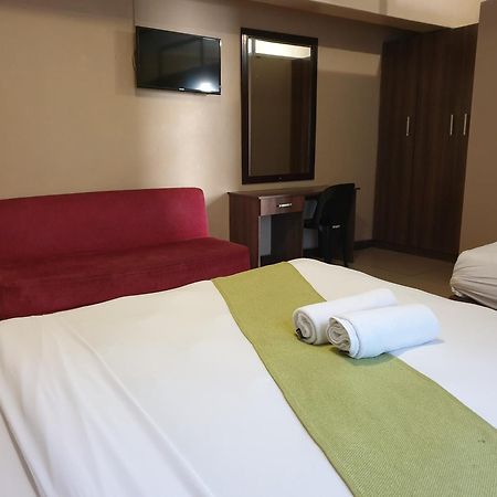 Cube Hotel ダーバン エクステリア 写真