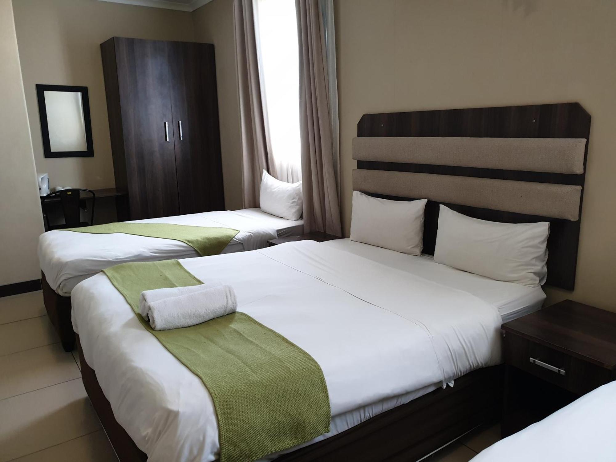 Cube Hotel ダーバン エクステリア 写真